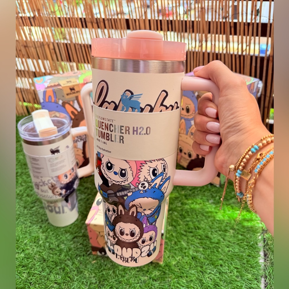 The Monsters x Stanley Quencher H2.0 40oz. - Cute Anime Water Bottle with Handle